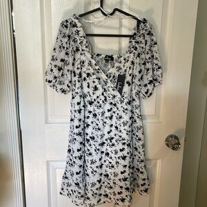 Lulus dress size small new with tags